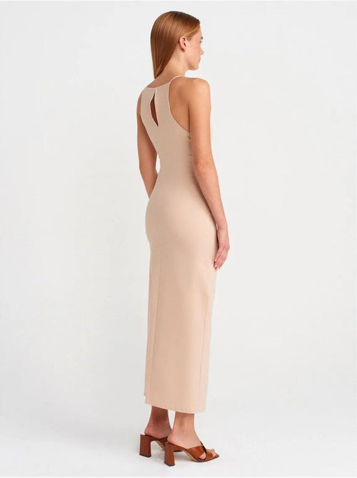 Robe midi moulante à col halter et fente dilvin - Kiabi Robe midi moulante à col halter et fente dilvin - Kiabi