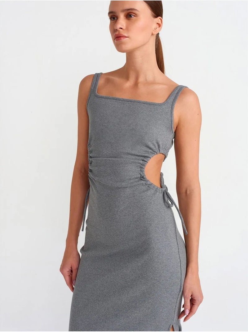 Robe midi moulante sans manches avec découpe dilvin Gris Noir - Kiabi