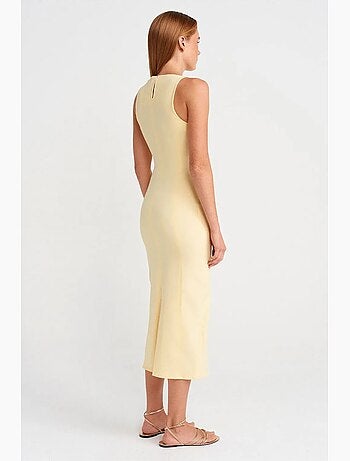 Robe midi moulante sans manches avec fente dilvin