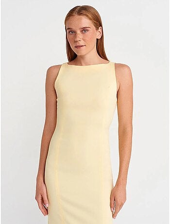 Robe midi moulante sans manches avec fente dilvin