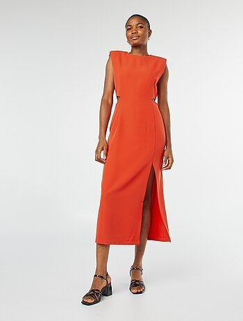 Robe midi sans manches avec ouvertures à la taille