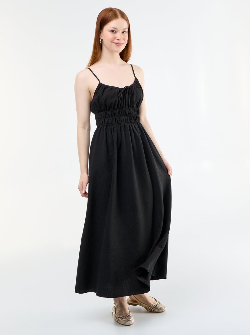 Robe midi smockée Noir - Kiabi