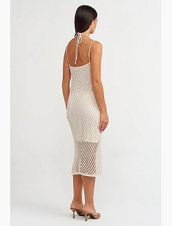 Robe midi texturée à col halter et découpe dilvin