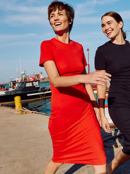 Robe midi unie ouverte au dos - Kiabi