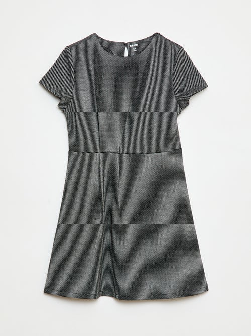 Robe Milano à la coupe évasée à manches courtes - Kiabi