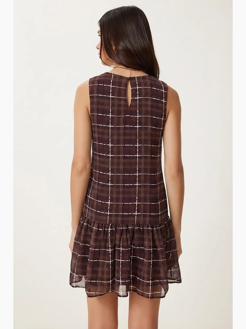 Robe mini à carreaux volantés et col rond istanbul Blanc Marron - Kiabi