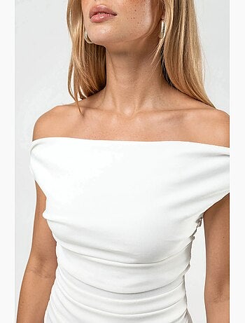 Robe mini épaules dénudées et col bateau hiccup