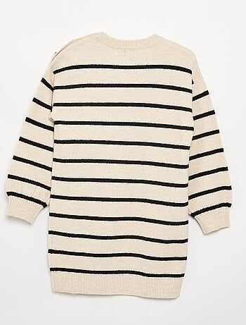 Robe pull à manches longues et col boutonné