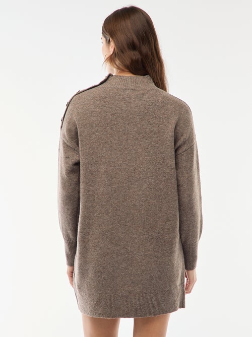 Robe pull avec boutons fantaisies - Kiabi