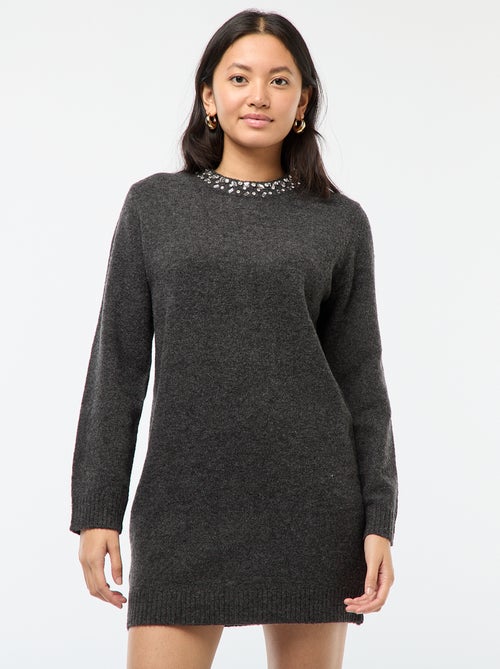 Robe pull courte avec col à strass - Kiabi