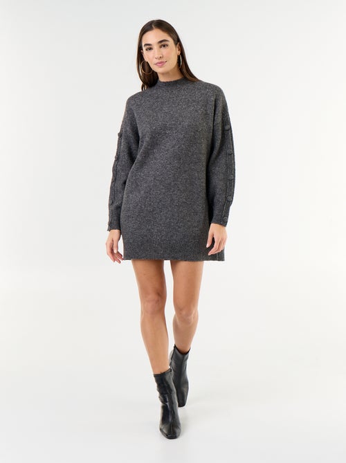 Robe pull courte avec manches boutonnées - Kiabi Robe pull courte avec manches boutonnées - Kiabi