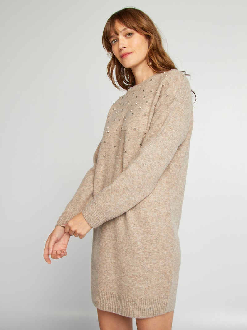 Robe pull en maille avec perles Beige - Kiabi