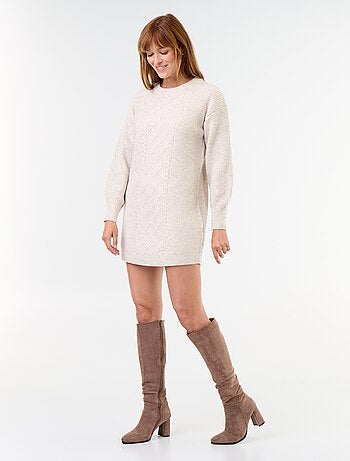 Robe pull en maille torsadée