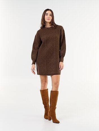 Robe pull en maille torsadée