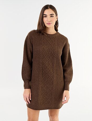 Robe pull en maille torsadée