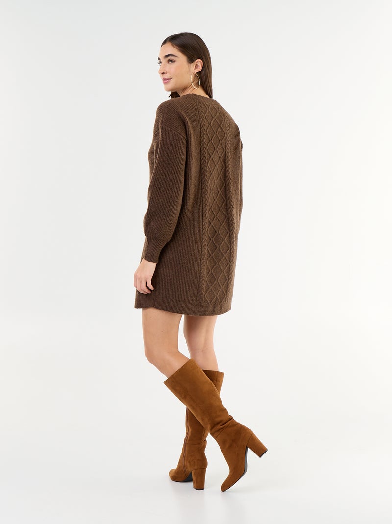 Robe pull en maille torsadée Marron - Kiabi