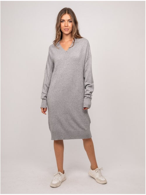 Robe pull longue maille douce col v iberna - Kiabi Robe pull longue maille douce col v iberna - Kiabi