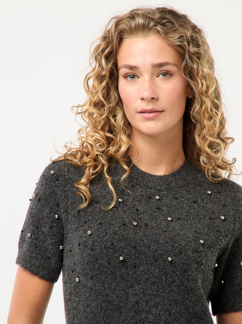 Robe pull maille doudou avec perles Gris - Kiabi