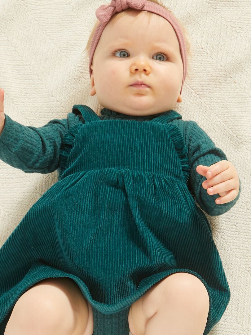 Robe salopette en velours Vert sapin Kiabi 12.00€
