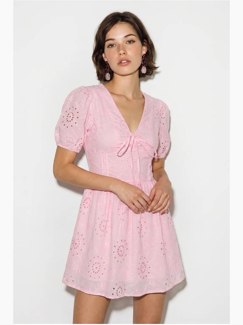 Robe skater courte brodée lucci Rose dragée - Kiabi