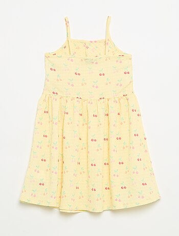 Robe smockée à fines bretelles