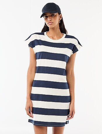Robe t-shirt courte à manches corutes