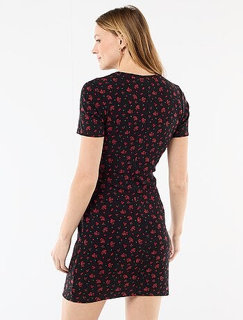 Robe t-shirt courte avec nœud fantaisie