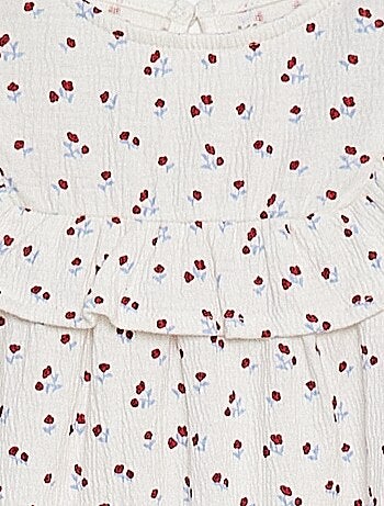 Robe volantée à manches courtes