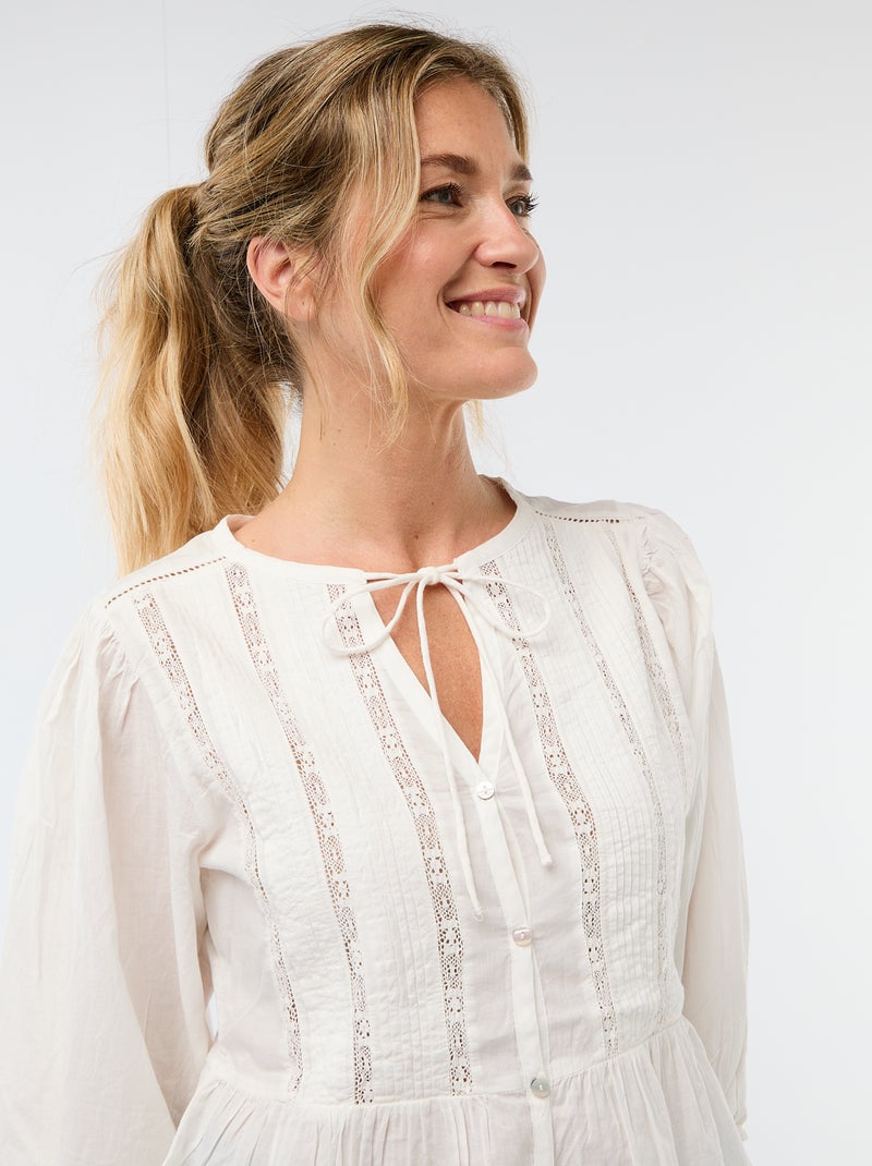 Romantische blouse met strikbandjes in de hals Biege - Kiabi