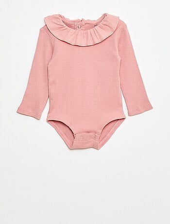 Rompertje van ribstof met kraagje