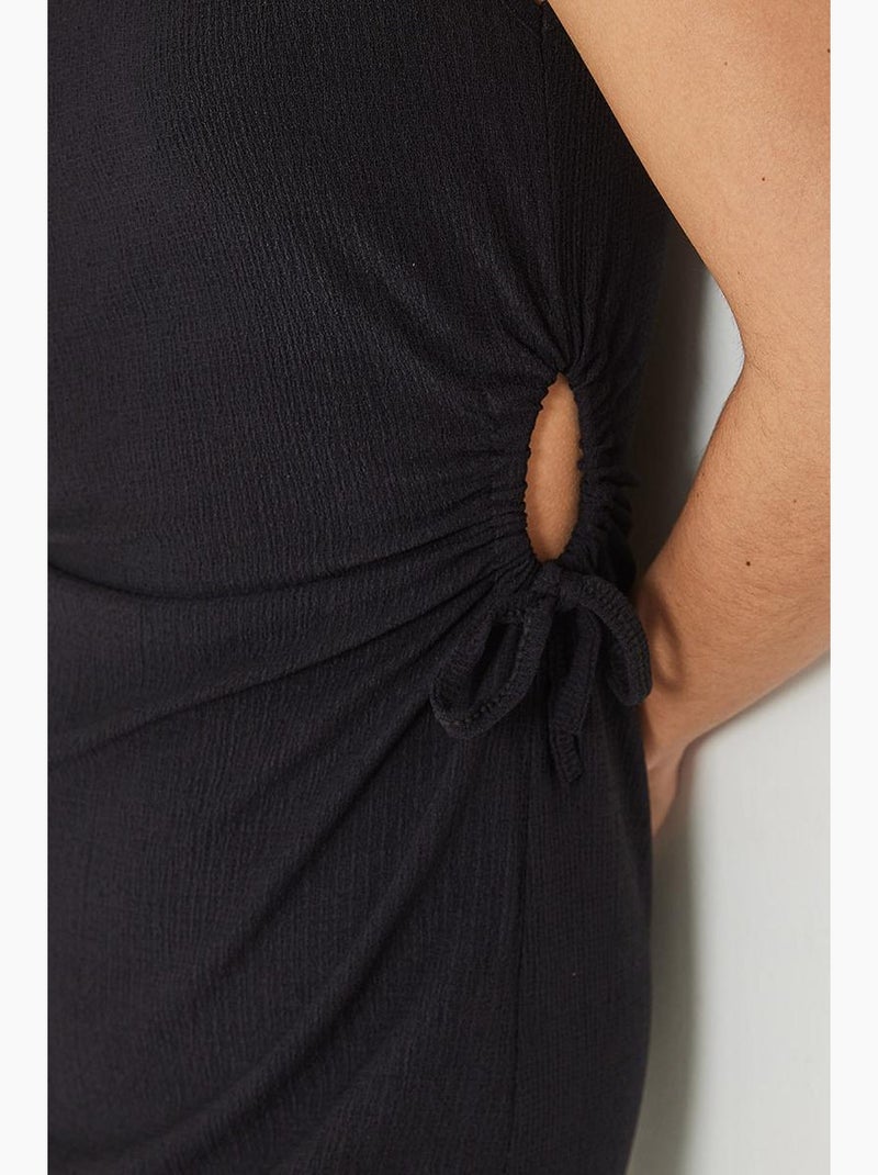 Ronde hals cutout kreukjurk lucci Zwart - Kiabi
