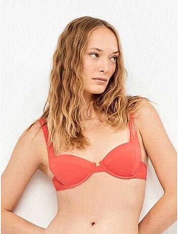 Rood balconette bikini top