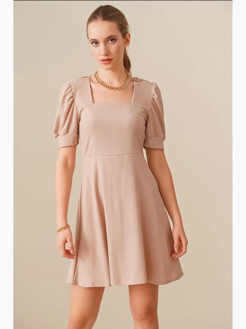 Rosewood vierkante hals gebreide mini-jurk bdart - Kiabi Rosewood vierkante hals gebreide mini-jurk bdart - Kiabi