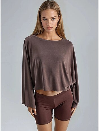 Ruimvallende blouse met boothals busem