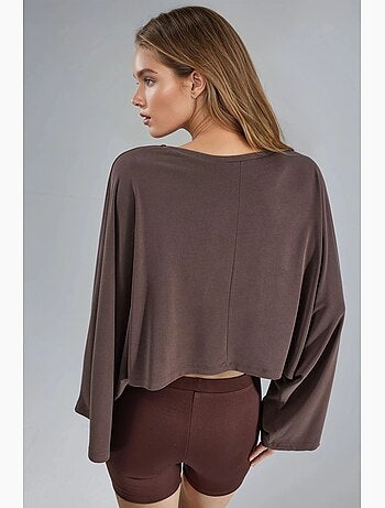 Ruimvallende blouse met boothals busem