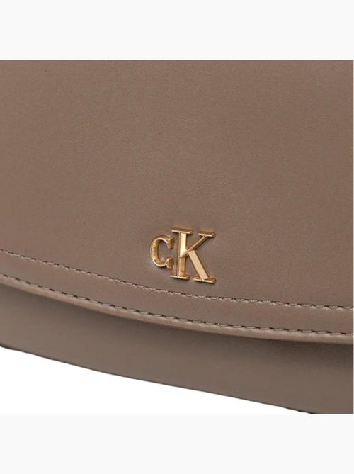 Sac à bandoulière Femme Calvin Klein Jeans - Kiabi Sac à bandoulière Femme Calvin Klein Jeans - Kiabi