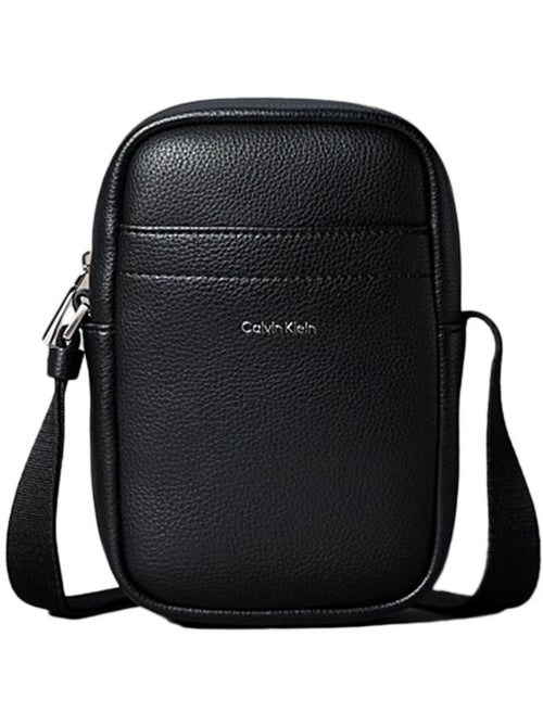 Sac à bandoulière Homme Calvin Klein Jeans - Kiabi Sac à bandoulière Homme Calvin Klein Jeans - Kiabi