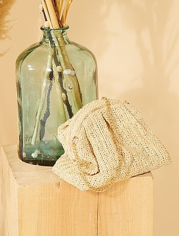 Sac bandoulière en raphia