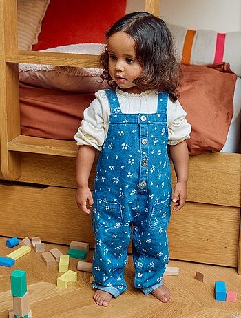 Salopette en jean à fleurs