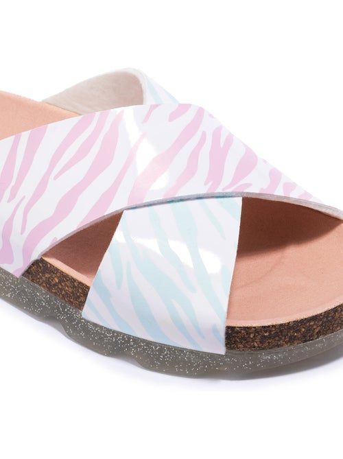 Sandalen conguitos multi zebra bio b&w - Kiabi Sandalen conguitos multi zebra bio b&w - Kiabi