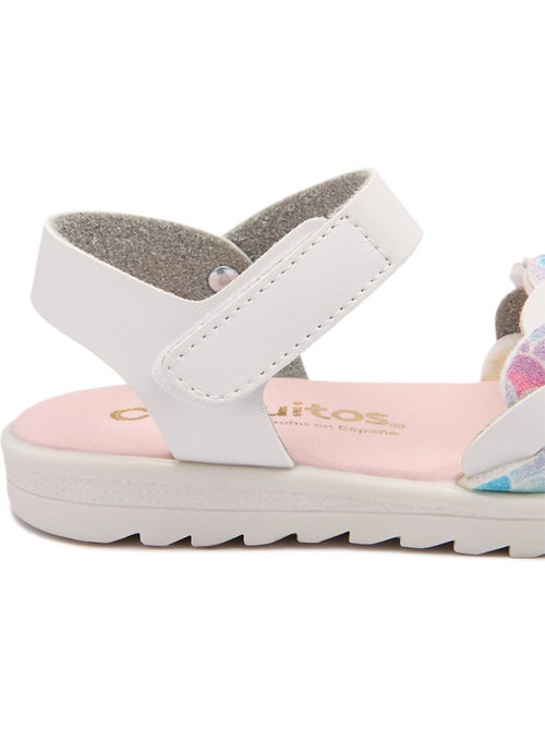 Sandalen conguitos trenzadas - Kiabi Sandalen conguitos trenzadas - Kiabi