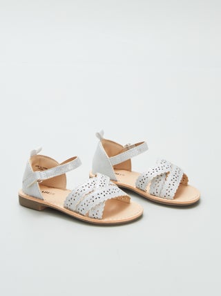 Sandalen met ajourbandjes