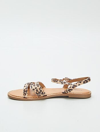 Sandalen met bandjes en luipaardprint