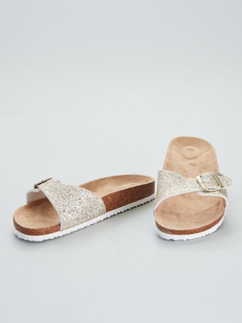 Dames sandalen die passen bij elke zomerse look