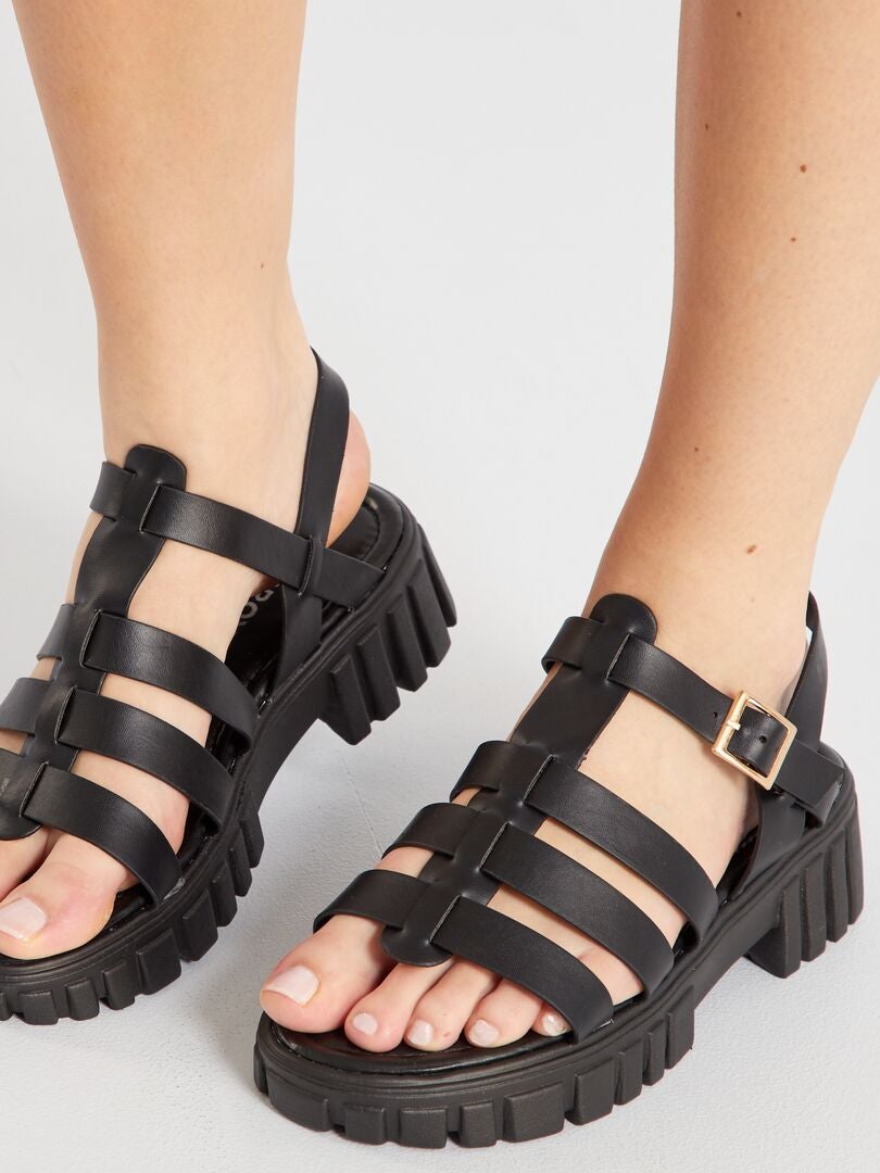 Sandalen met dikke zool zwart - Kiabi