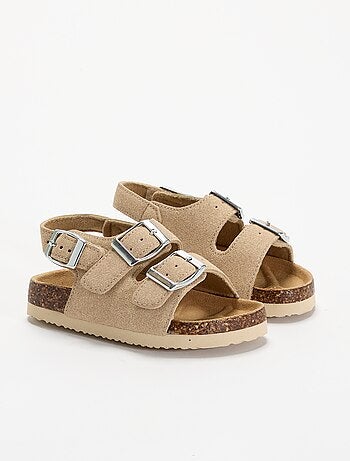Sandalen met dubbele bandjes en contrasterende gespen