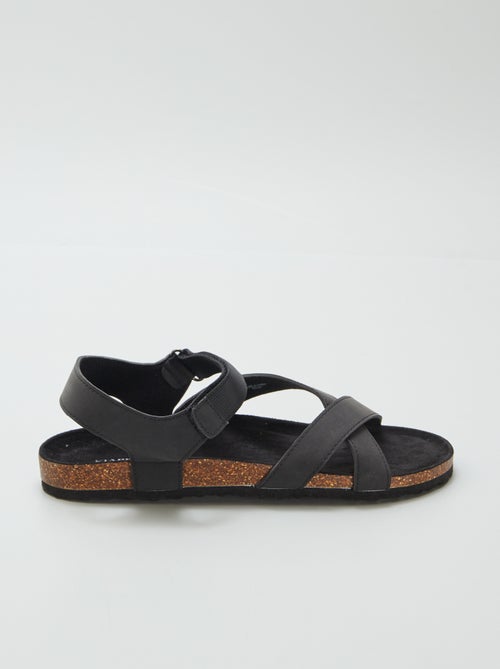 Sandalen met gekruiste bandjes - Kiabi