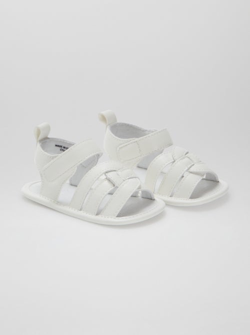 Sandalen met gekruiste riempjes - Kiabi