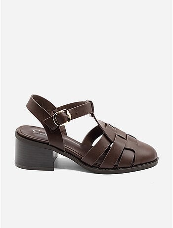 Sandalen met hak kruisband