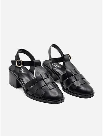 Sandalen met hak kruisband